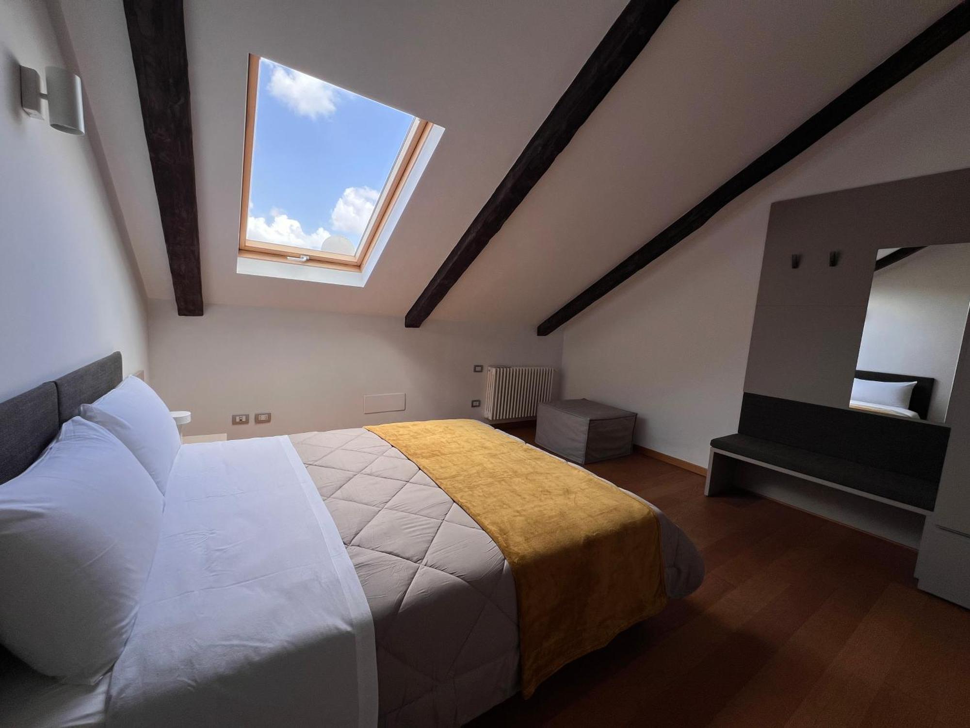 Unonoveuno Luxury Apartment Nápoly Kültér fotó