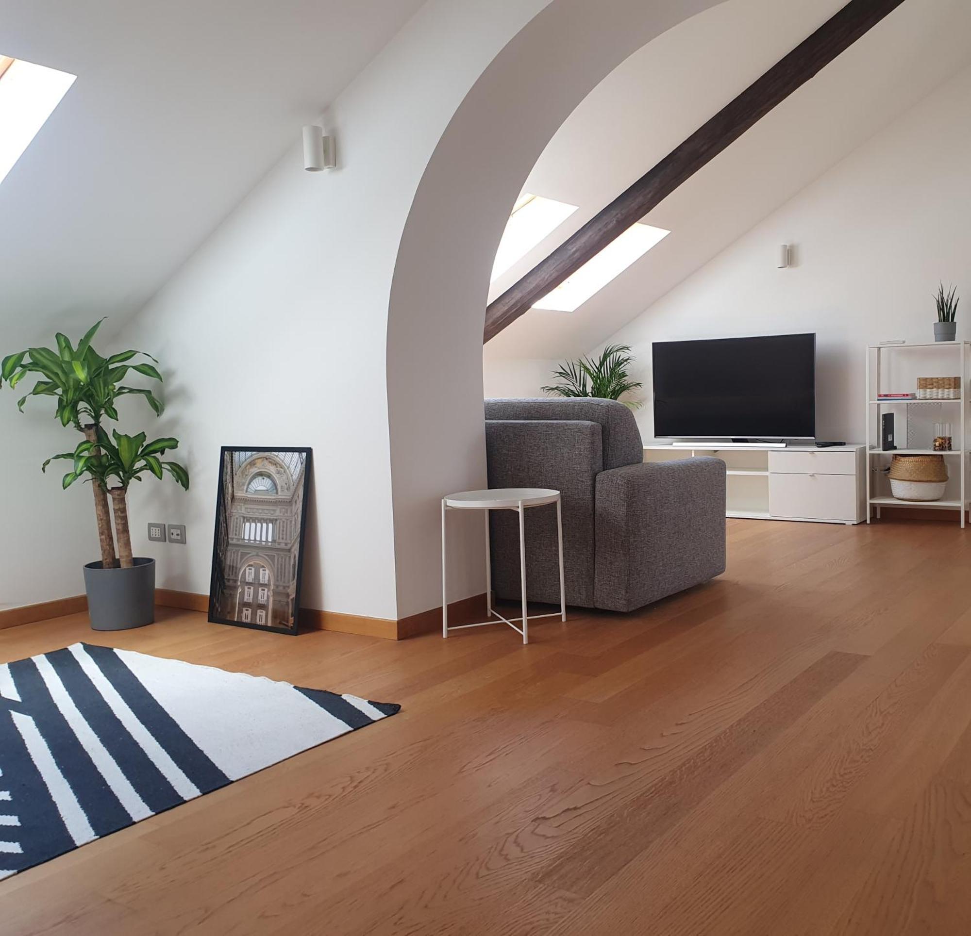 Unonoveuno Luxury Apartment Nápoly Kültér fotó